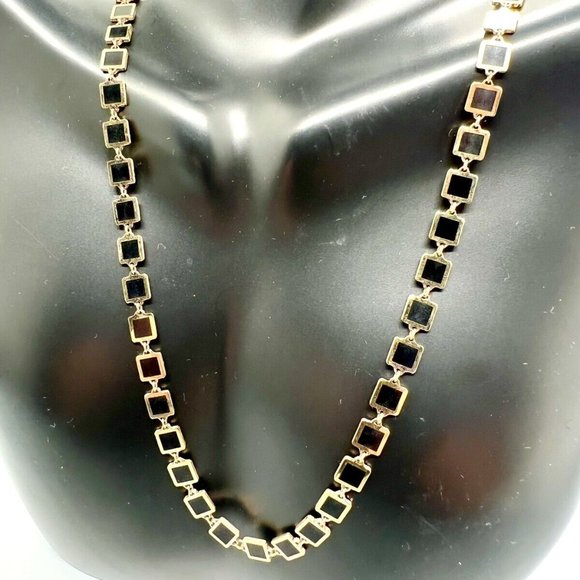 The Lovery 14k Yellow Gold Square Necklace In Onyx And Gold - Picture 11 of 11